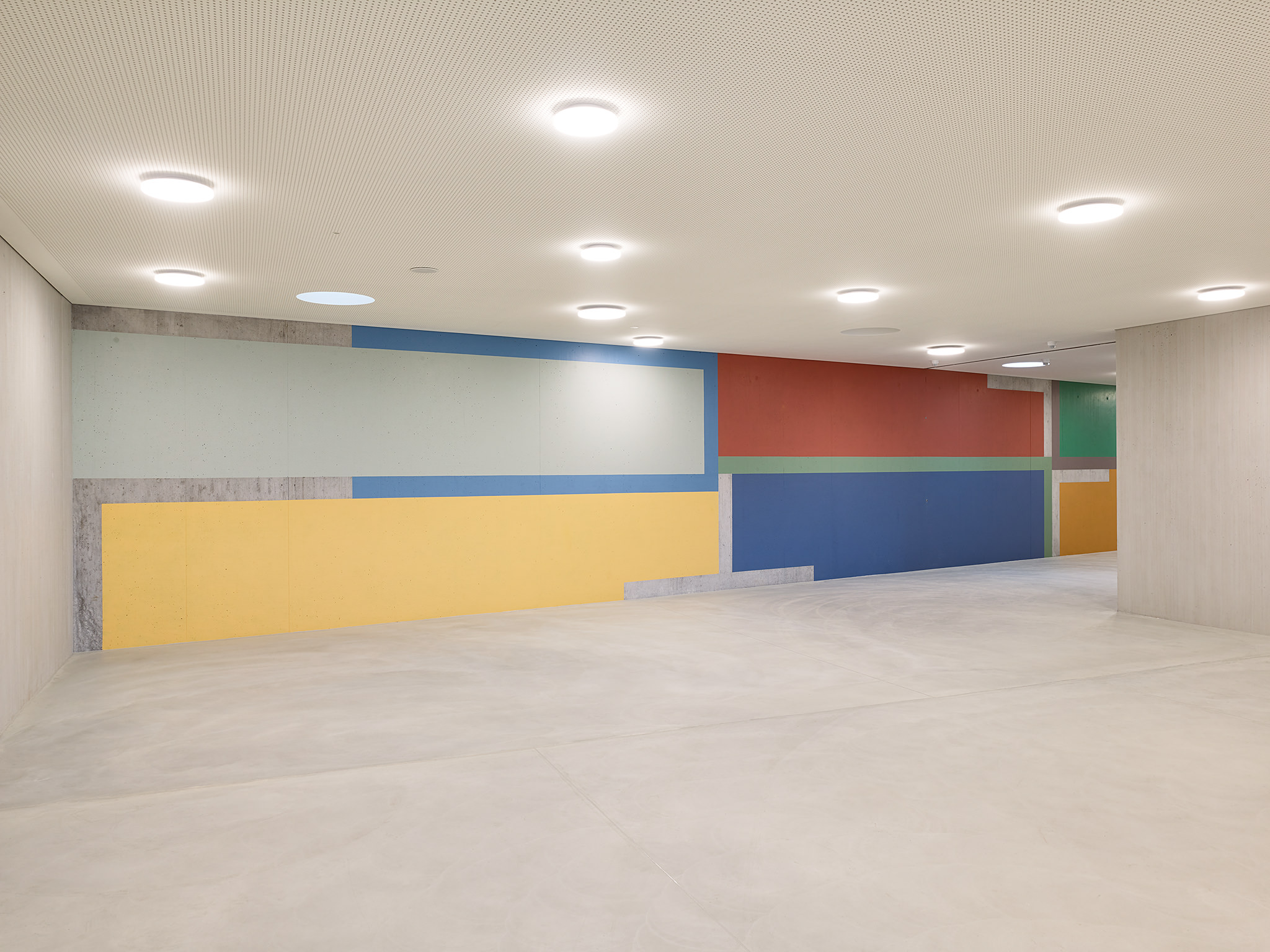 Meletta Strebel Architekten, Schulhaus Rotweg, Wädenswil: Wandbemalung Jean Pfaff